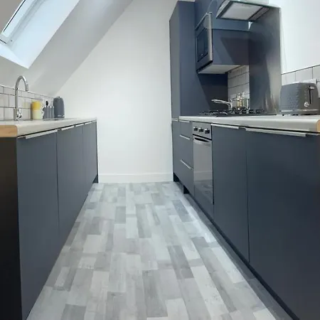 Lochside Loft - Self Catering Apartment For 2 In A Great Location For Inverness Airport And Both Cabot Highlands & Nairn Golf Courses Exterior photo